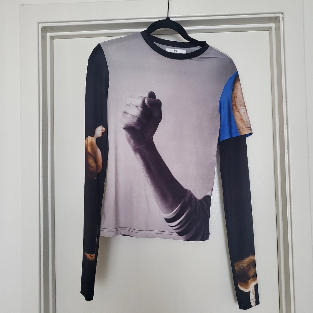 EUC lrs long sleeve tee